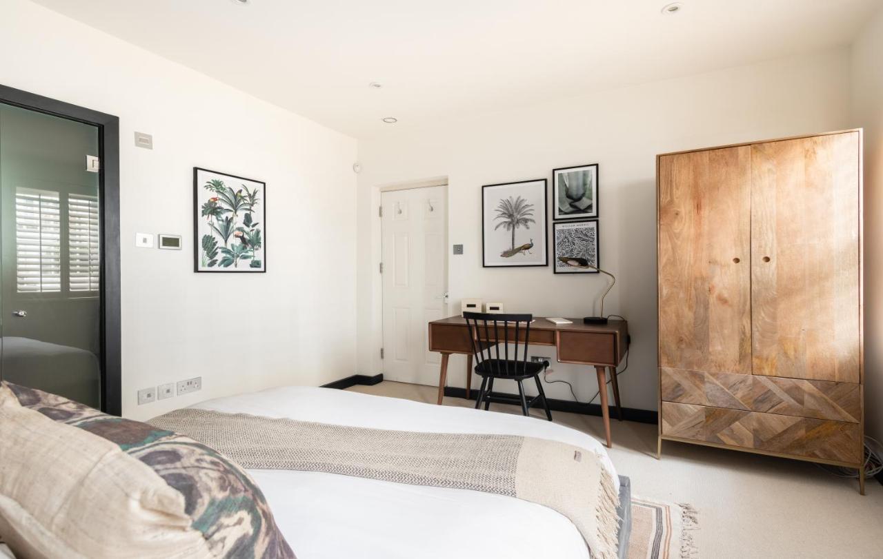 The Heart Of Shepherds Bush - Modern 2Bdr Apartment With Garden Лондон Екстер'єр фото